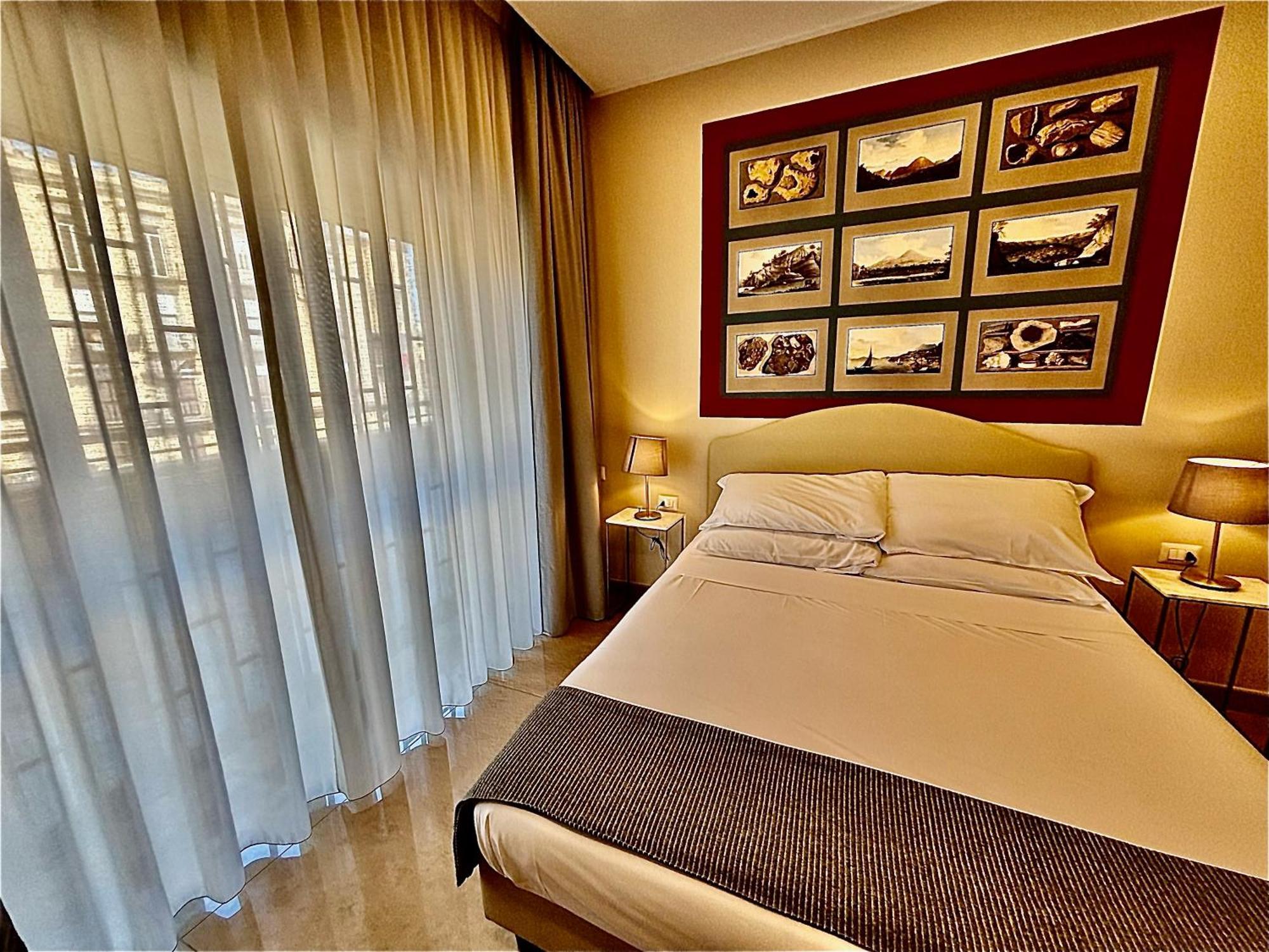 Mdc Luxury Naples